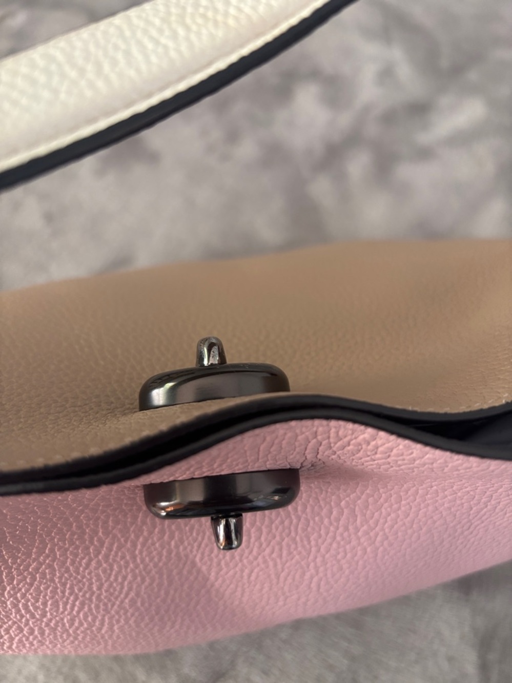 Women's Pink Leather Shoulder Bag - Structured Tote - Picture 15 of 16